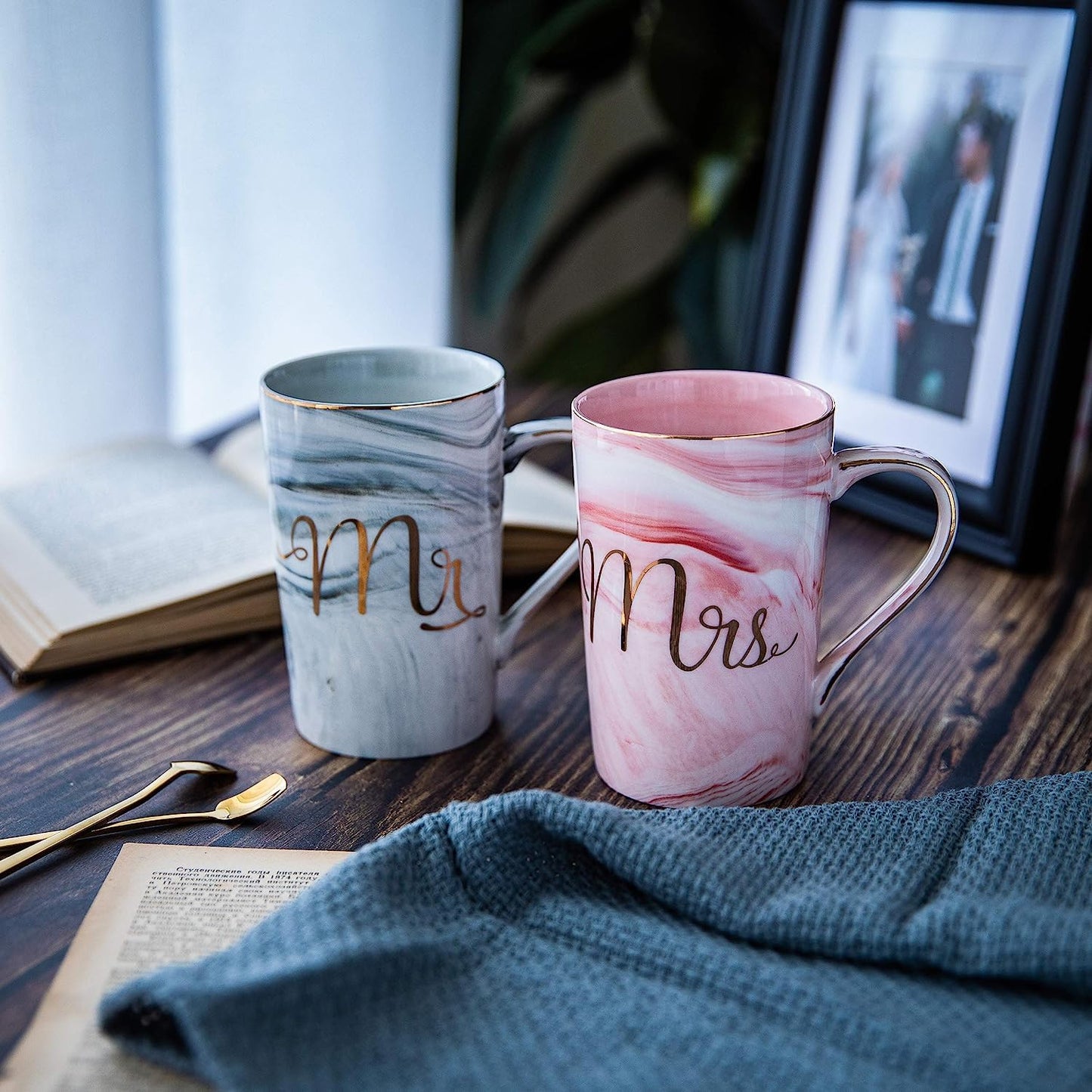 Ceramic Marble Finish Coffee Mug with Lid & Spoon for Anniversary Wedding Engagement Valentine Gifts for Couple Teachers Women Men Husband Wife with Gift Box (Long MR & MRS Mug)