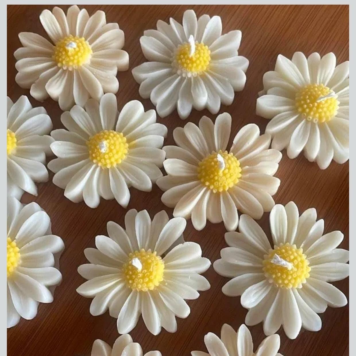 Daisy Flower Floating Candles for Water Bowl - Diwali Decoration for Home | Soy Wax Scented Candle Set | Candles for Decoration | Diwali Gifts for Family and Friends
