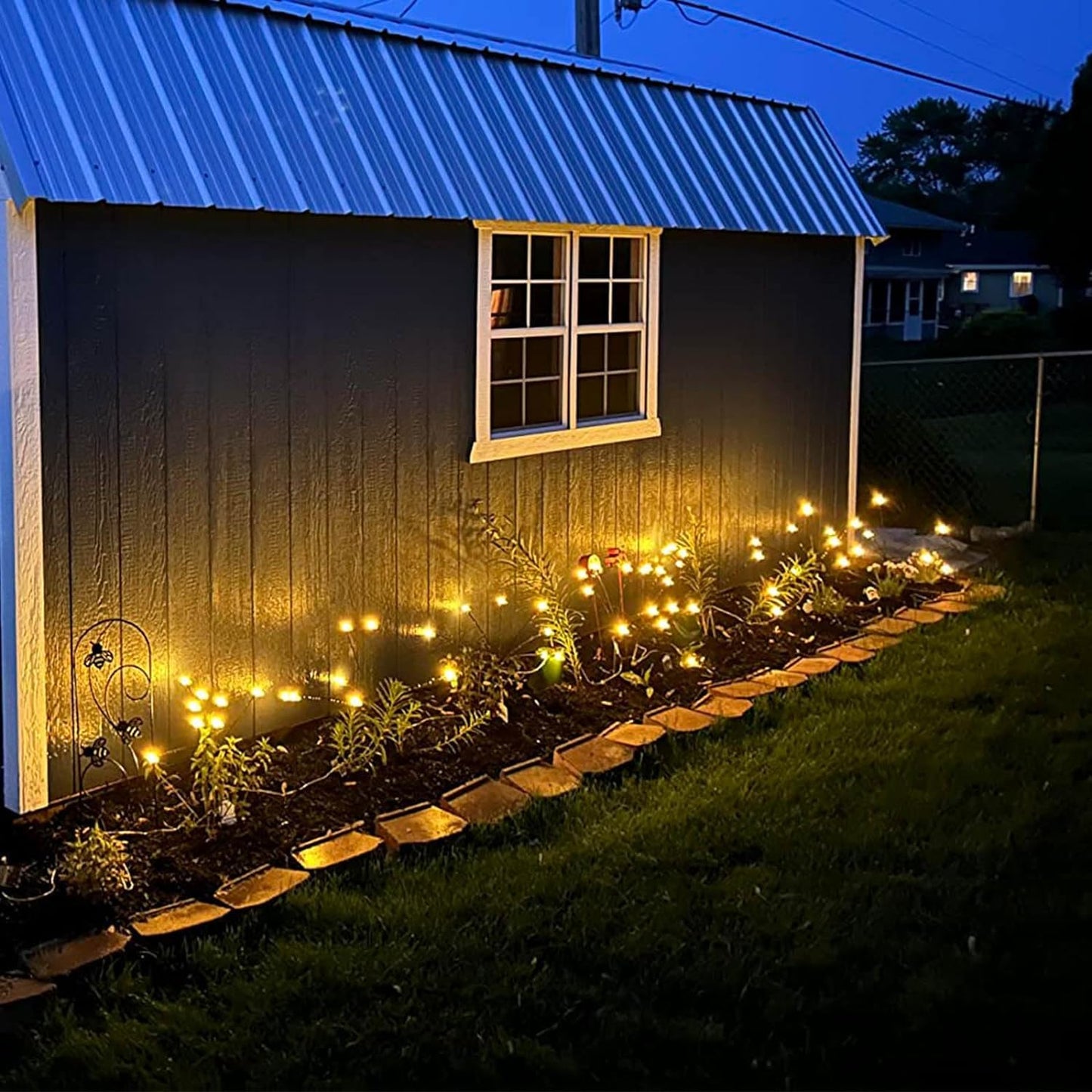 Solar Christmas Lights - Solar Garden Lights Outdoor, Solar Firefly Lights, Sway by Wind, Solar Fairy Lights Outdoor Waterproof for Yard Garden Christmas Decoration(Warm White)