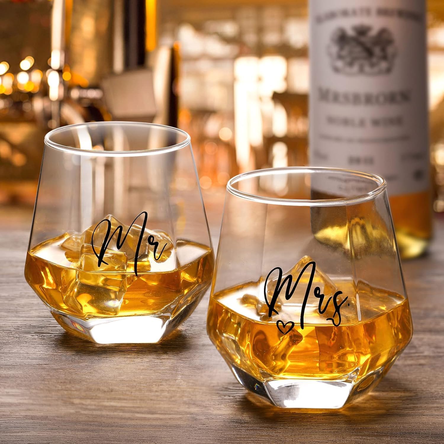 Mr & Mrs glass set is perfect for Weddings