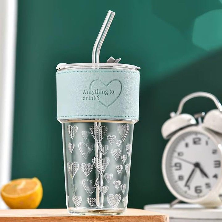 SIPPER MUG WITH GRIP WITH LID AND STRAW 400ML (Random Color)