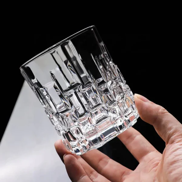 bar whiskey