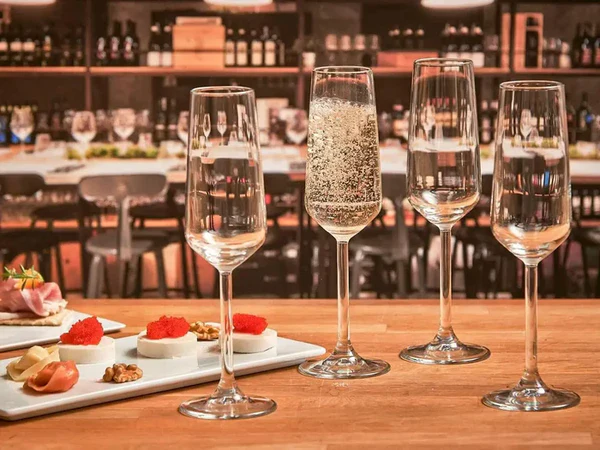 champagne wine glass set