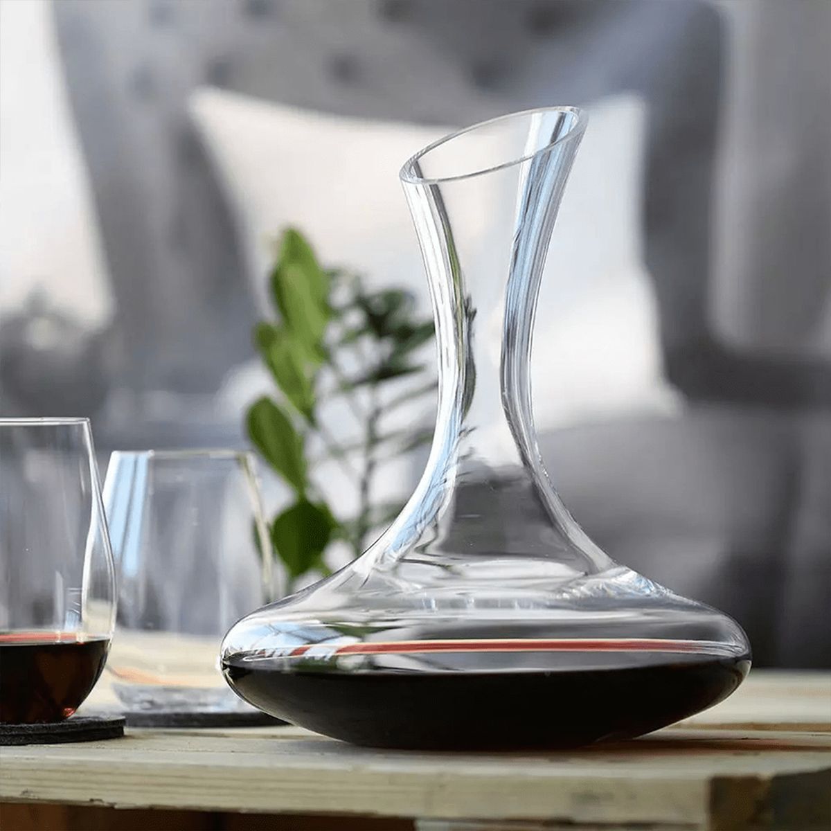 crystal wine decanter