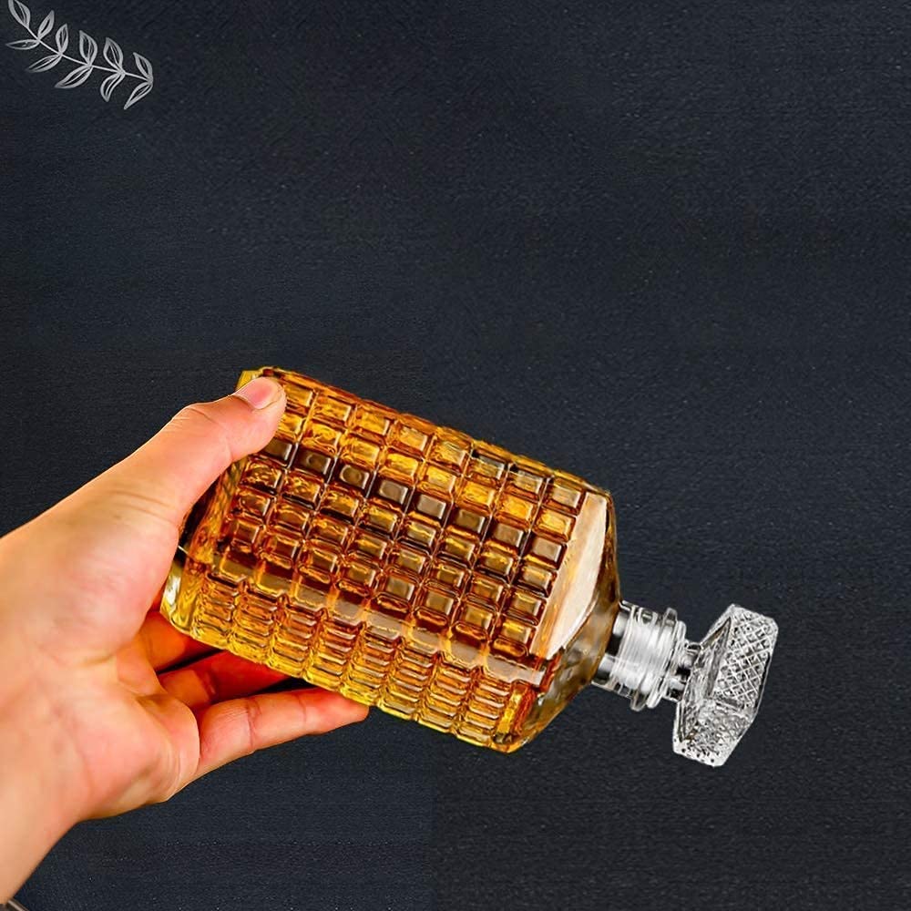 liquor storage decanter