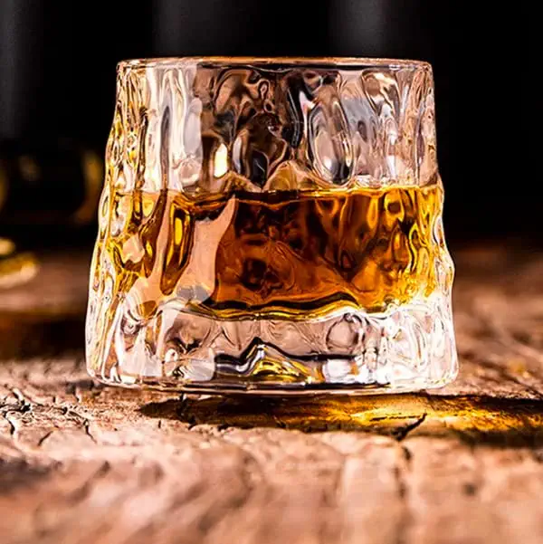 rotatable whiskey tumbler