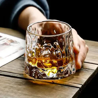 spinning whiskey glass