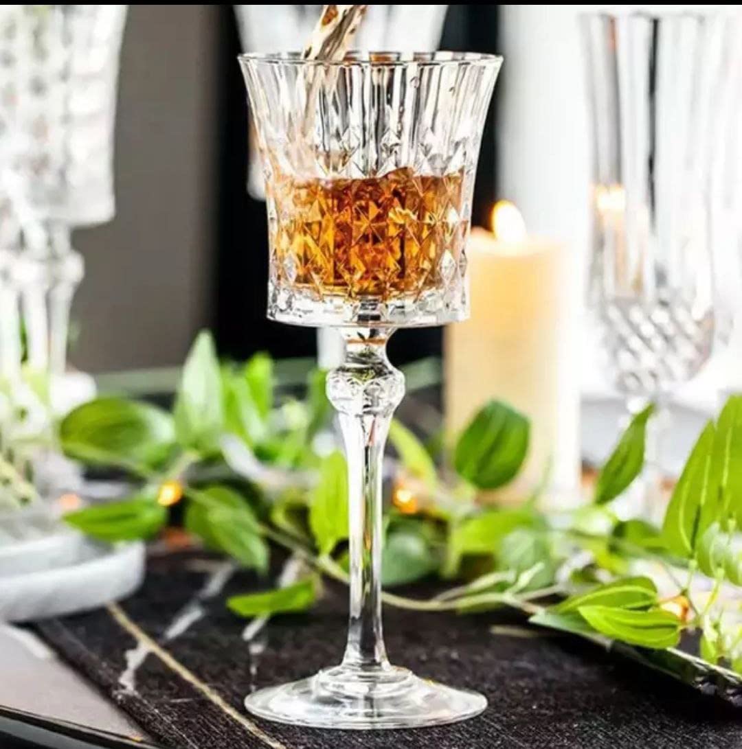 carved wine glass set