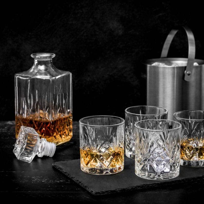 scotch decanter set