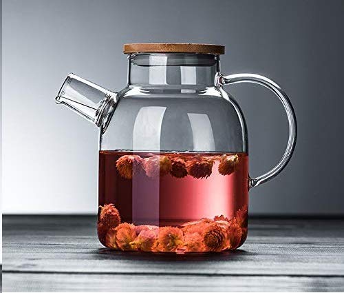 transparent glass beverage pitcher